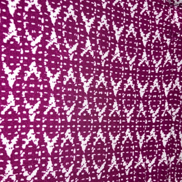 Artisan NY Plus size 3X rayon pullover top vneck EUC 11021 - Picture 3 of 7